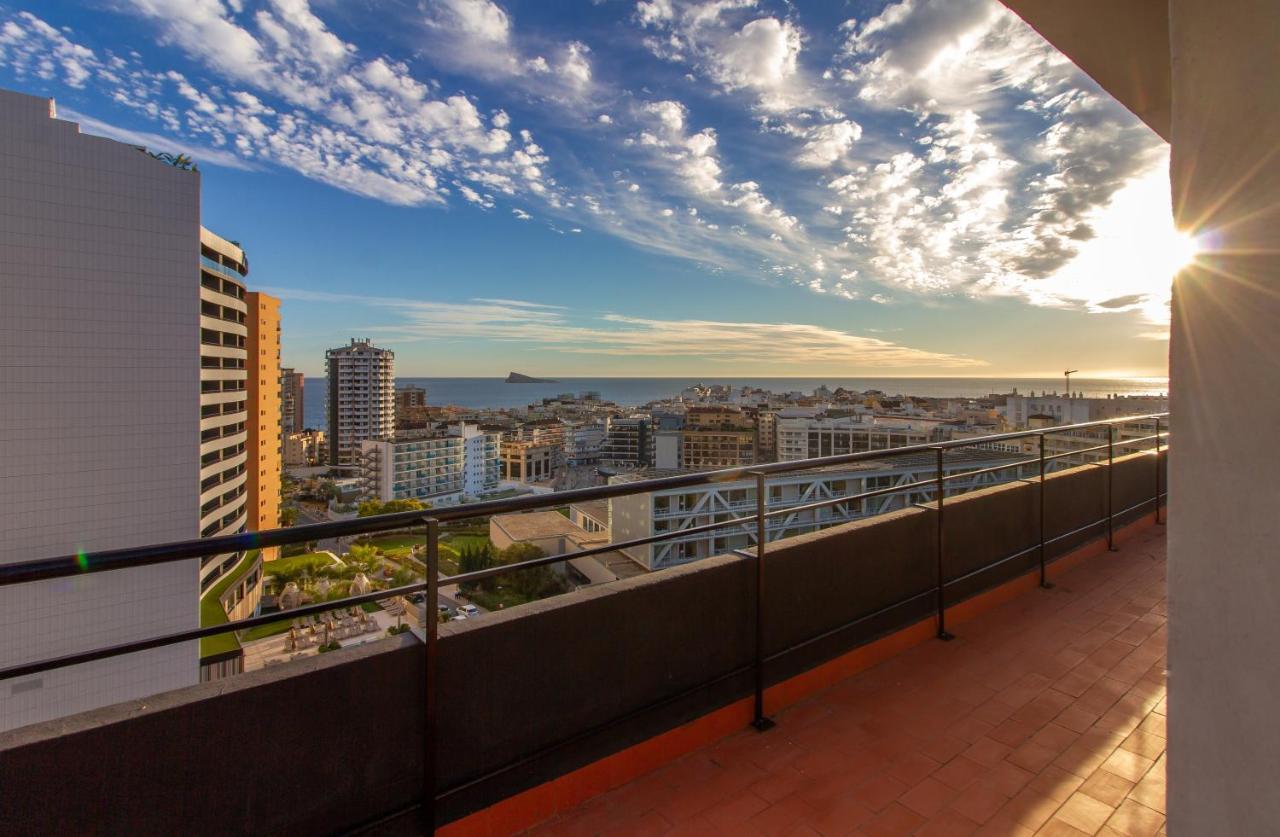 อปาร์ตาเมนโตส มิเชลอังเฆโล เบนิดอร์ม Apartment ภายนอก รูปภาพ